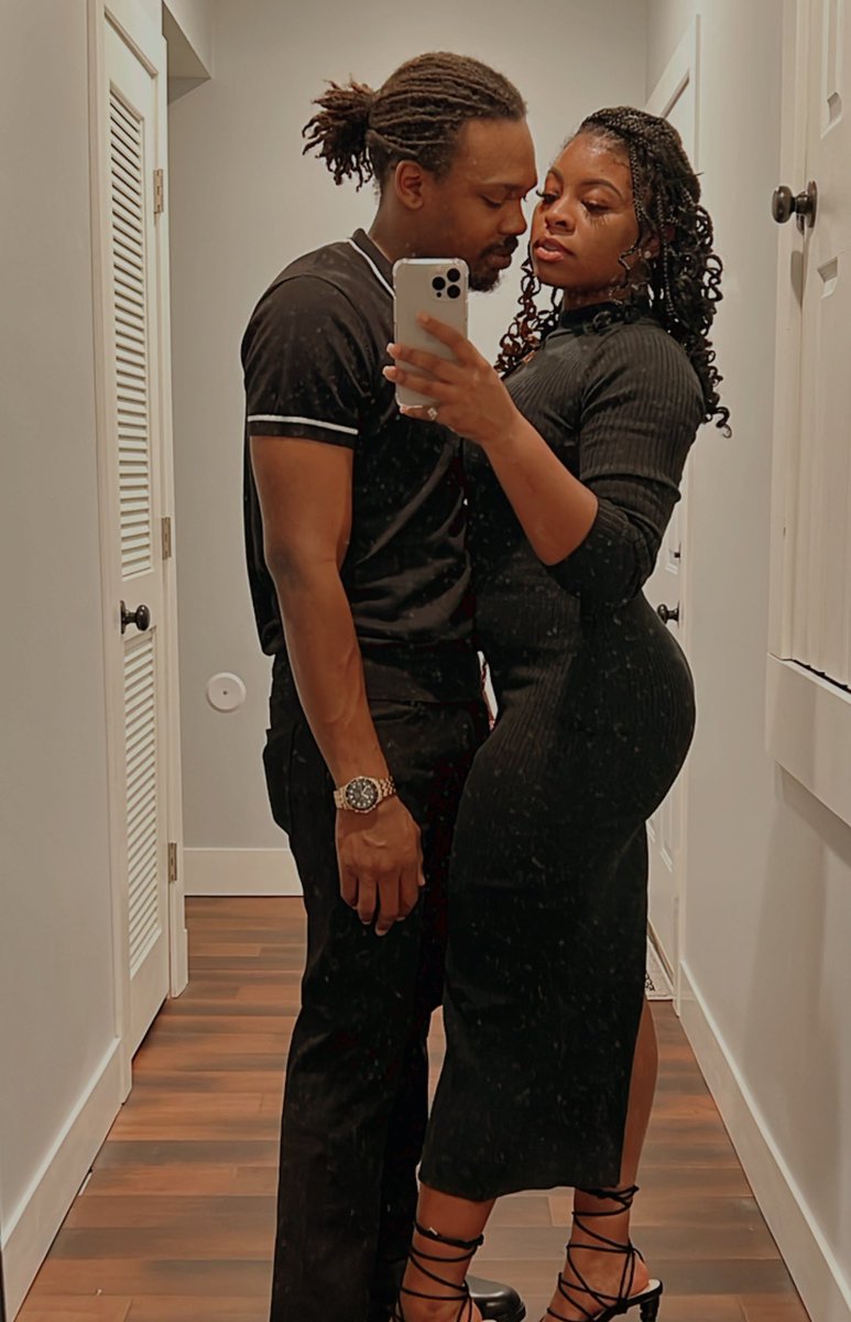 Persephone_319's tweet photo. Black Love 🖤 https://t.co/8BAcqhJgGS