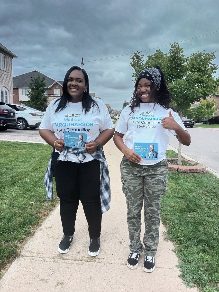 mikefarqu's tweet photo. Rain or Sunshine, we are out door knocking.
If you didn't get to talk with us, we left a flyer at your front door.
We hope to speak with you next time.

#TeamMichael #VoteMichael #bramptonwards7and8 #brampton

https://t.co/IETM7i2kTR https://t.co/zStq46PsNZ