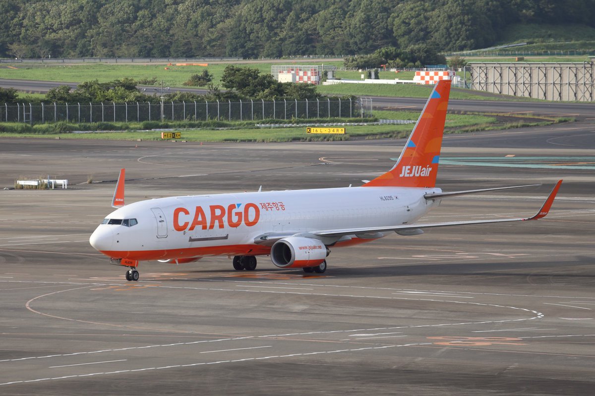 musonda_o's tweet photo. Jeju Air
B737-800BCF HL8295
Tokyo, Narita Int'l Airport
August 16, 2022
#JejuAir #B738BCF #NRT https://t.co/DcqX7DEkal
