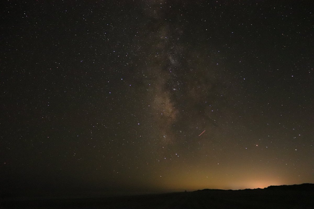WLBjr_17's tweet photo. Midnight snacks...
@AssateagueNPS at the state line. #Astrophotography #fishing #surfcaster #surfcasting #milkyway #godsgifts #shoobie #osv #fliesbite #mosquitostrong #deetnowork @OCMaryland https://t.co/yefOKBcpu3
