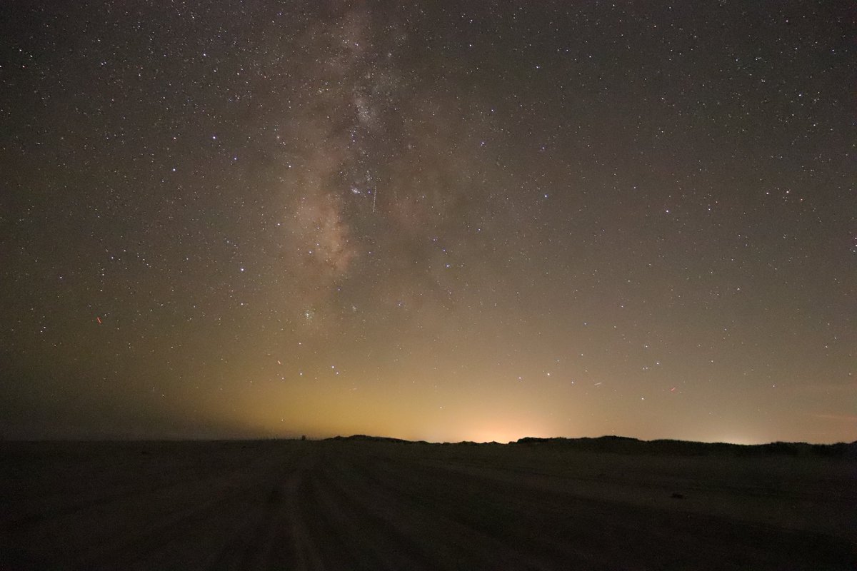 WLBjr_17's tweet photo. Midnight snacks...
@AssateagueNPS at the state line. #Astrophotography #fishing #surfcaster #surfcasting #milkyway #godsgifts #shoobie #osv #fliesbite #mosquitostrong #deetnowork @OCMaryland https://t.co/yefOKBcpu3