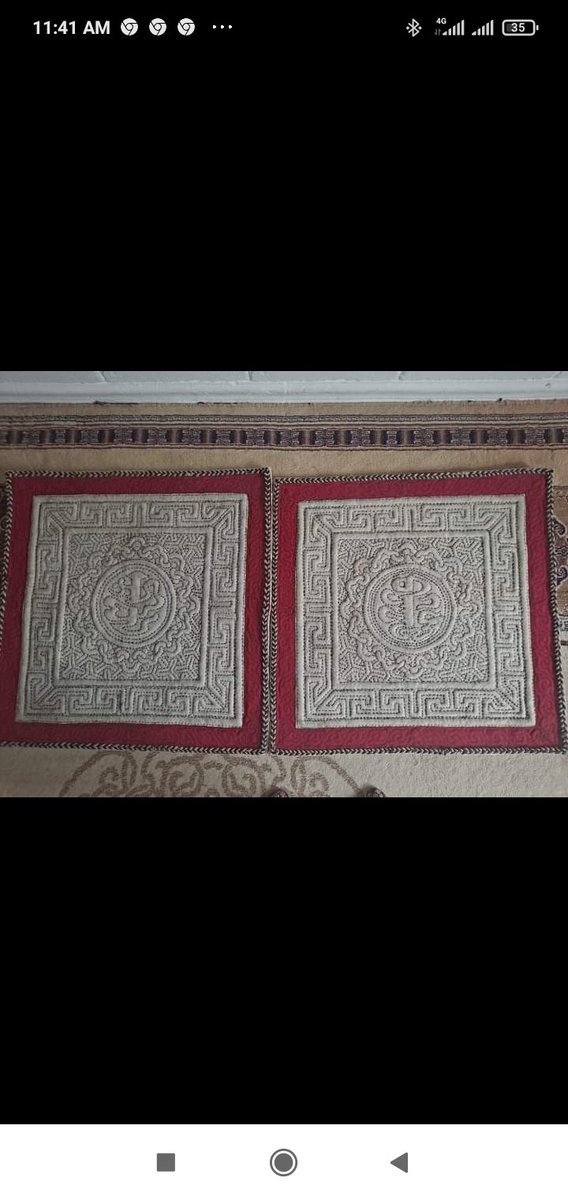 81 настай өвөөгийн маань ширсэн ширдэг. Өвөө маань тун чиг уран, нямбай хүндээ. Сайха удам судараа сэвтээхгүй гэж хичээж явна даа.