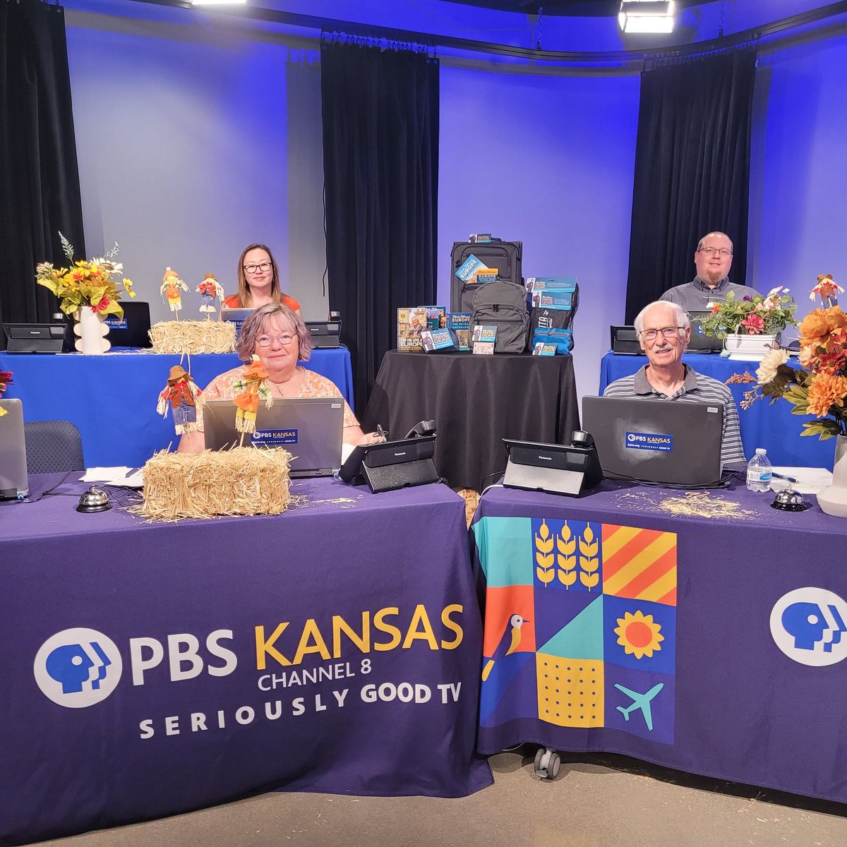PBSKansasCH8's tweet photo. Triple the perks tonight!
๐ต Every dollar donated is matched up to $1,500 #SupportLocal #BritishShows
๐ตWhen you join our #BritClub, you will receive an exclusive invite to our High Tea Event
๐ Enter to win a gift basket from #TheSpiceMerchant - #Wichita and a handmade prize. https://t.co/8X9HSL6r11