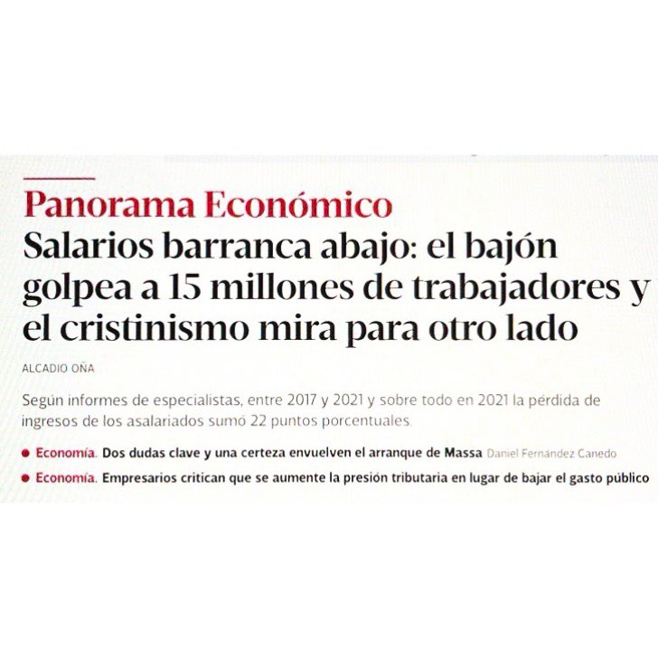 la_campora's tweet photo. Lo que dice Clarín // Lo que dicen las paredes 

🔗 https://t.co/2yS3sFiCNv https://t.co/wrb2HfIjCO
