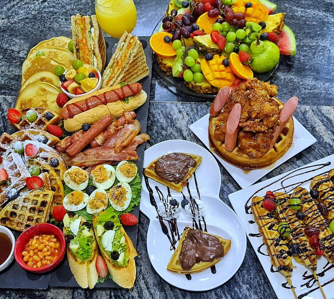 BakeSovise's tweet photo. Beautiful spreads from our cooking class.
Good food is life...
....
....Don't like what you see.......
.
#foodspread #phfoodie #foodplatter #foodvendors #foodprenuer #soviseacademy #cookingclass #foodtraining https://t.co/Otn0ikArHC