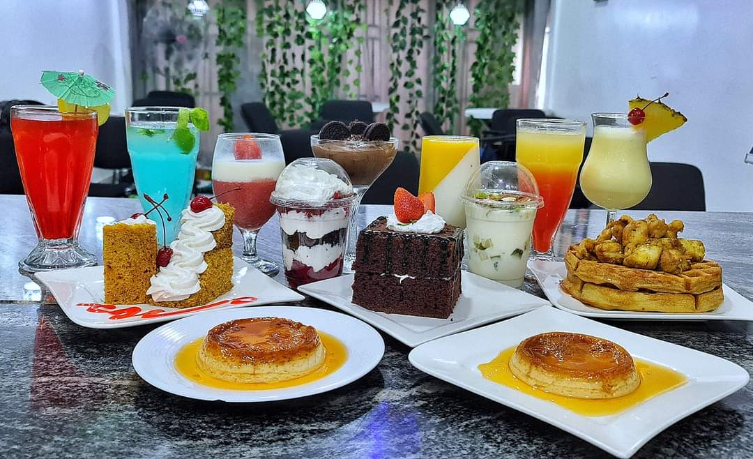 BakeSovise's tweet photo. Beautiful spreads from our cooking class.
Good food is life...
....
....Don't like what you see.......
.
#foodspread #phfoodie #foodplatter #foodvendors #foodprenuer #soviseacademy #cookingclass #foodtraining https://t.co/Otn0ikArHC