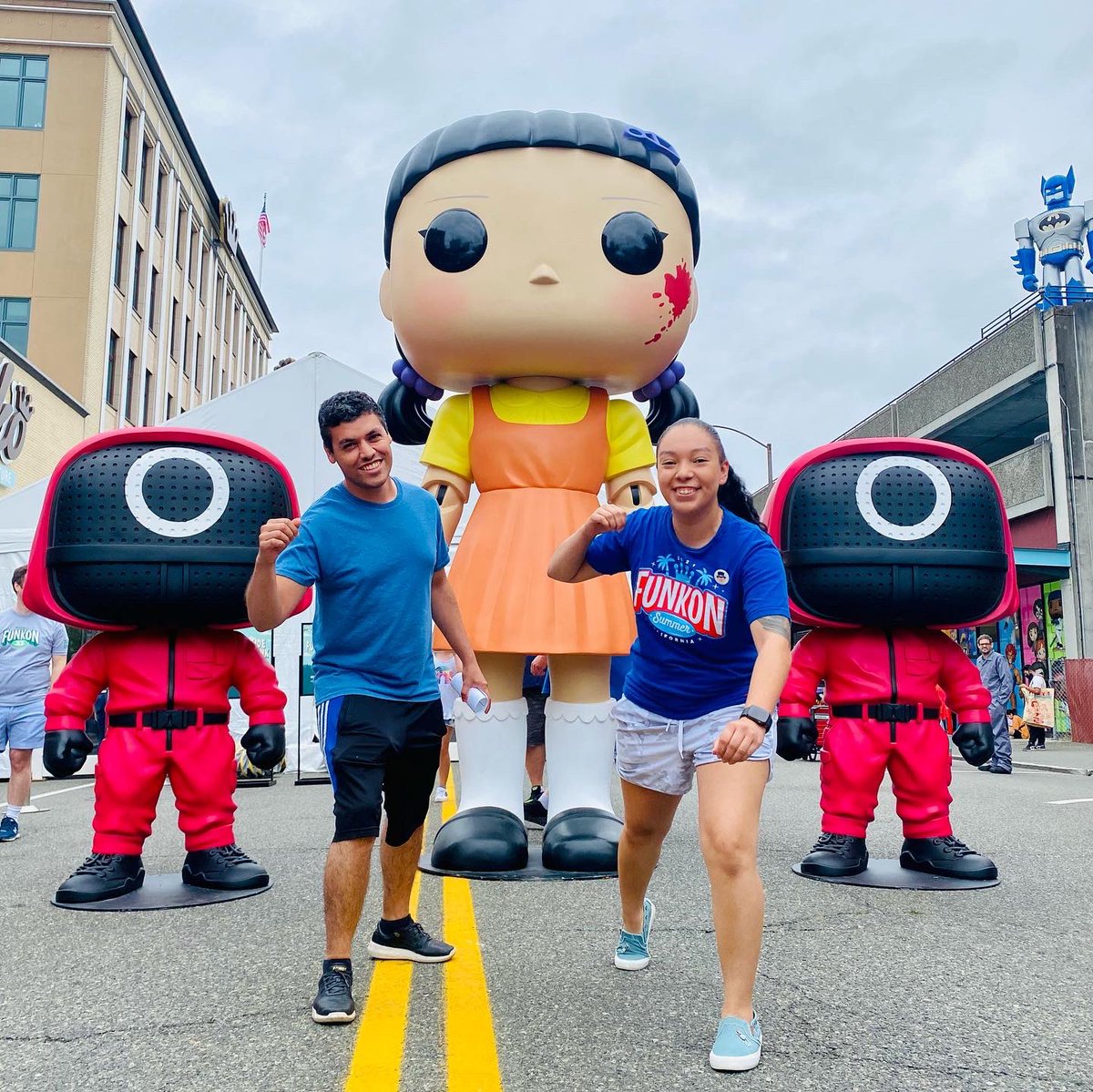 NWpophuntress's tweet image. Some #FunKon2022 photos! I had a great time! Wish I could take some of these life size funkos home 😁 #funko #funkofunatic