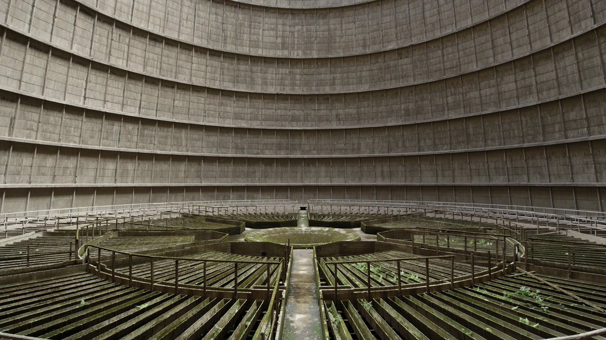 TelevisualWord's tweet photo. {3} #NikolausGeyrhalter's film is as thematically dense as the work of the great #PeterHutton & #JamesBenning
Homo Sapiens being unique in that it suggests a future where heritage & history are quickly undone by poor management by arrogant governments https://t.co/xo7xapXFo0