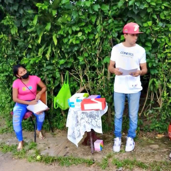 JuventudPSUV's tweet photo. El @PartidoPSUV se desplegó en las calles de Venezuela para #OrganizarUnirSumar en este proceso de renovación de las bases. 

@NicolasMaduro
@dcabellor
@jorgerpsuv
@Grecia_Jpsuv https://t.co/MMKodmfF0v