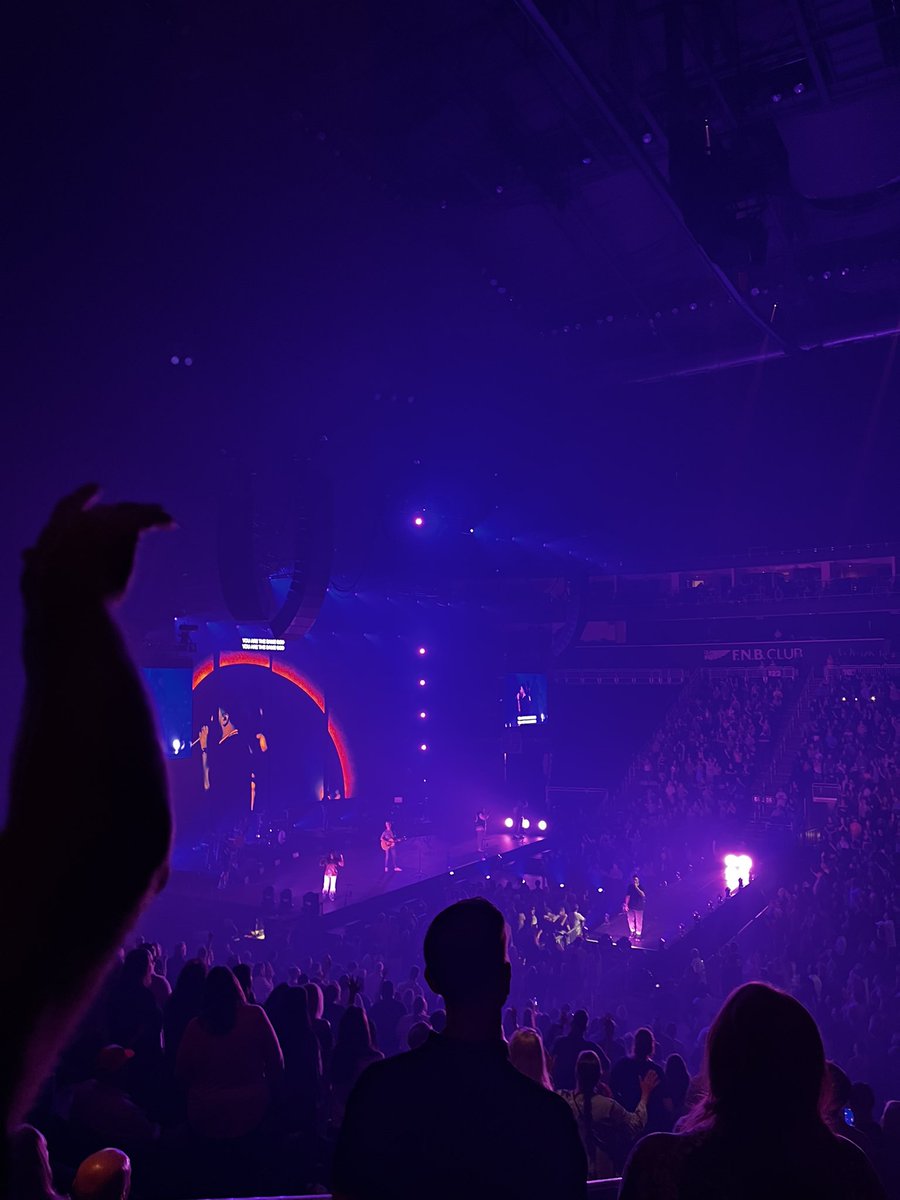 BenPoll35415499's tweet photo. @elevation_wrshp my family and I had a great time at your concert in Pittsburgh! https://t.co/Dznl1MEoAV