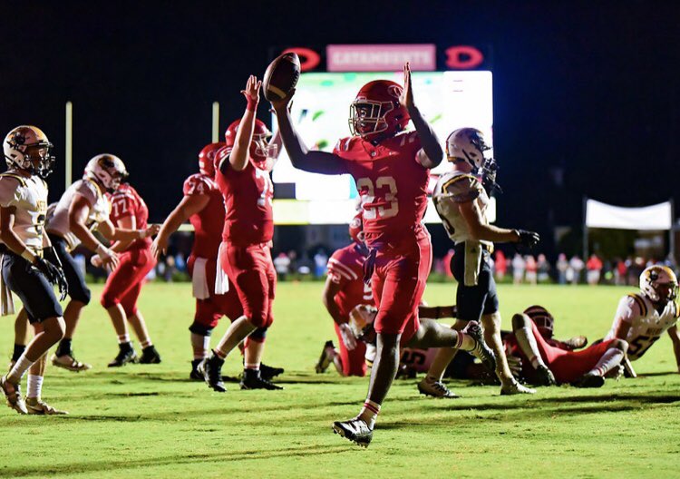 GreenwadeTyson's tweet photo. Extremely blessed to have the game I did and I couldn’t thank anyone more then my lineman wide receivers and the fans that showed up
371 yards
24 Carries 
6 tds 
1 interception https://t.co/nCLyWhZSD4