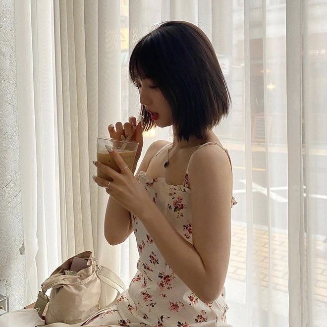 holi, mucho gusto, me acabo de crear esta cuenta con el propósito de compartir con ustedes tips, recomendaciones, entre otras cositas que pienso todo estudiante debería saber y de paso interactuar un ratito para dejar el estrés de lado

♡/↺ se agradecen ᵕ̈