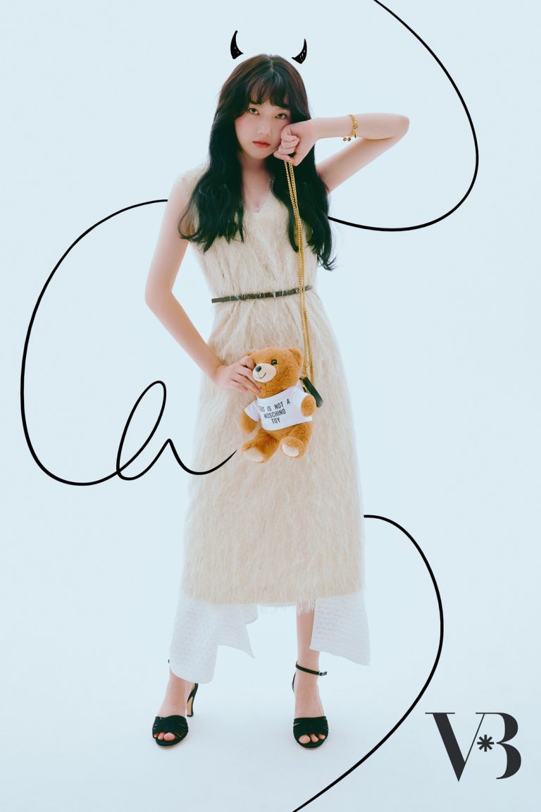 dramaniac92's tweet image. #Yerin para la revista #YourVibes