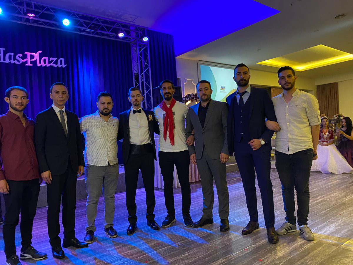 Hemşehrimiz Uygur Gökten 'in mutlu gününe şahitlik ettik. Bir ömür mutluluklar dilerim.