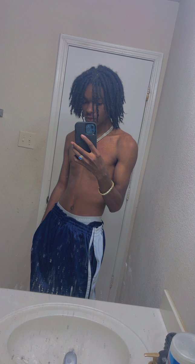 Cook 💤 tweet media