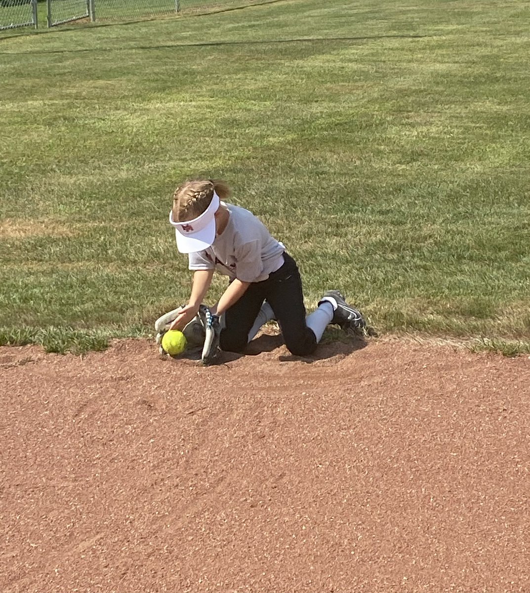 MarvelsMidwest's tweet photo. Some photos from Day 1 of the Midwest Marvels Kickoff!

#MarvelUS #Softball #fastpitch #9U https://t.co/DpP3NiBnuW
