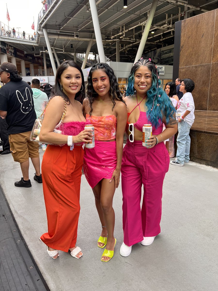 SoldierField's tweet photo. Massive crowd for Bad Bunny tonight! Let’s do this Chi-Town! 🐰🌴✨

#WorldsHottestTour https://t.co/Z1pfroq8vq