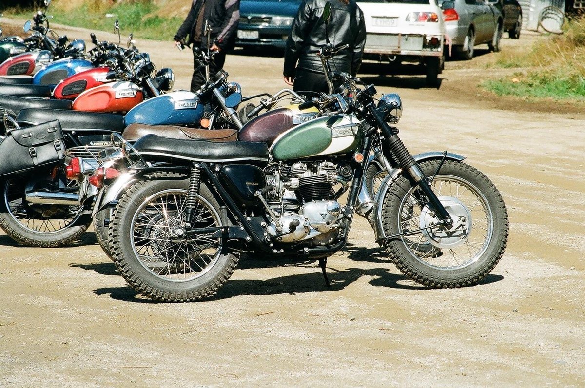 robosanta3's tweet photo. #triumph https://t.co/5vxcXe8l9H