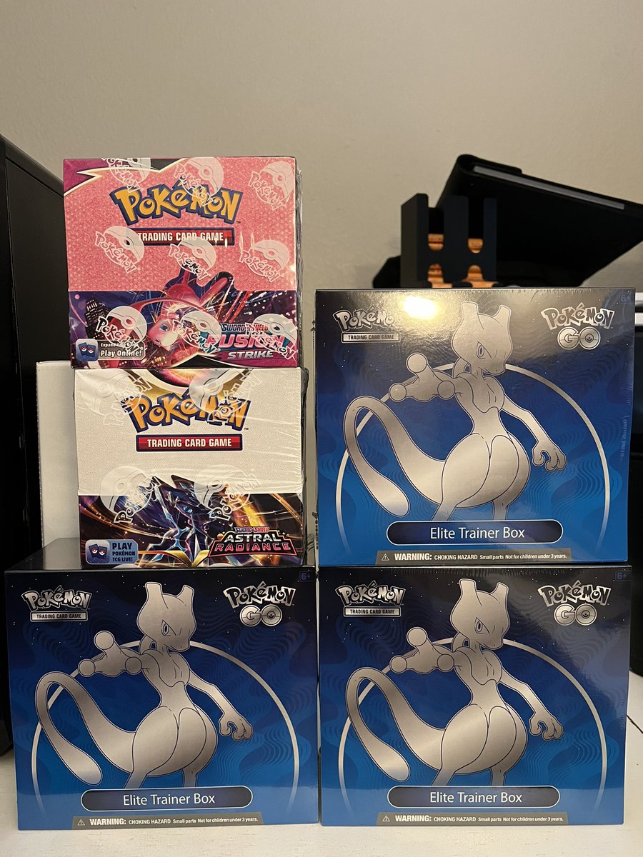 PokeGiveaways tweet media