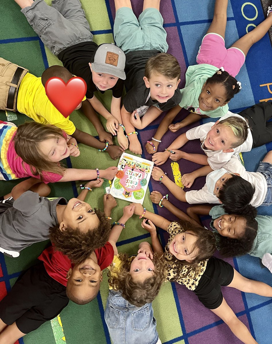 The tradition continues… I love our new classroom family already!❤️ <a href="/hecorleyelem/">H.E. Corley Elem</a> #ourD5story