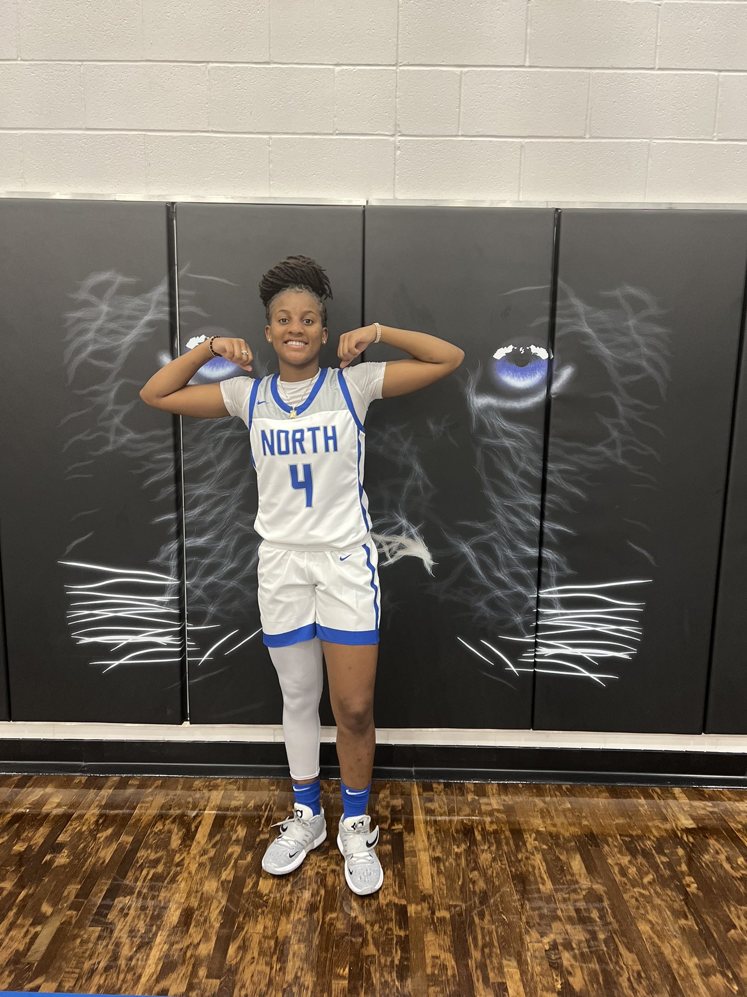 Brandy Jones (brandyjones24) / Twitter