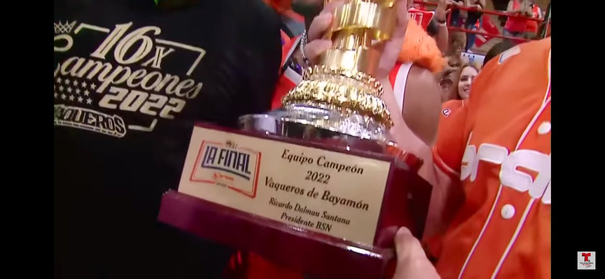 maymoPR's tweet photo. Gracias  @VaquerosBayamon por la temporada de altura y que mejor que con el 🏆 # 16! #VaquerosNation #VaquerosAhi https://t.co/8QQbxb9ys2