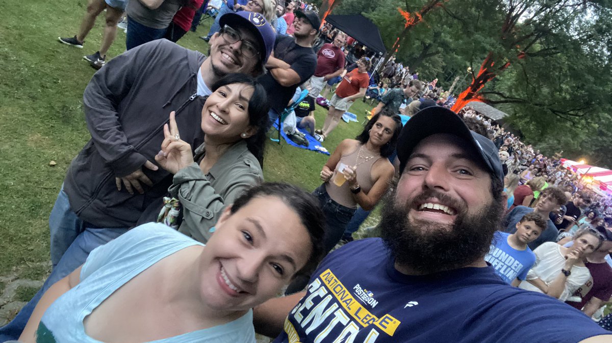 Enjoying date night with <a href="/rachfrye/">Rachel Frye</a>,<a href="/MikeWTMJ/">Michael Spaulding</a>, and <a href="/jessamez_/">jessamyn spaulding</a> at <a href="/ZooMilwaukee/">MilwaukeeZoo</a> watching <a href="/plainwhitets/">Plain White T's</a>!!
