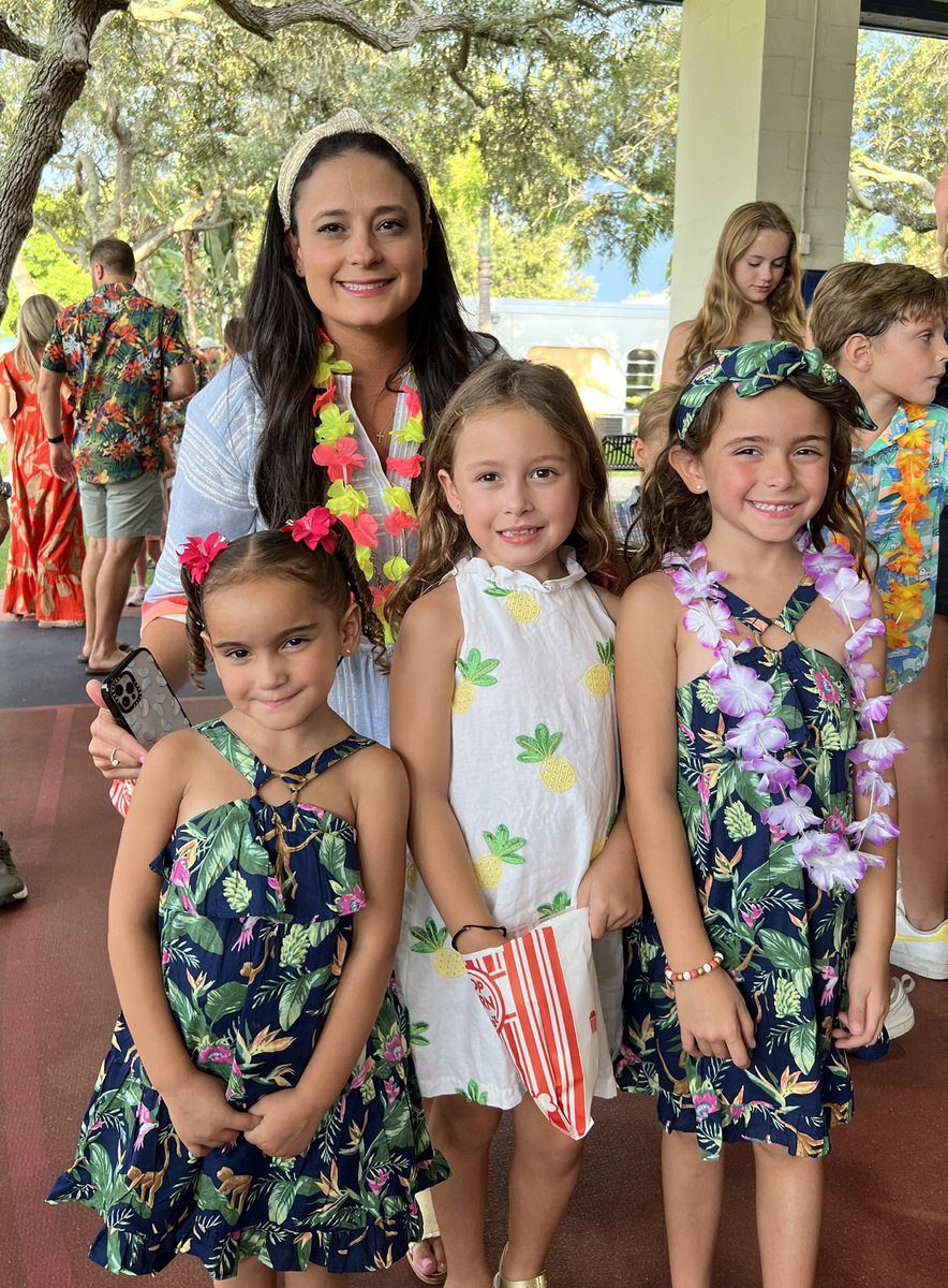 The rain didn’t stop us! So much fun at our Lions Luau. Special thanks to Amber Montero and Meghan Sladek for hosting a festive Back to School Bash for our families!