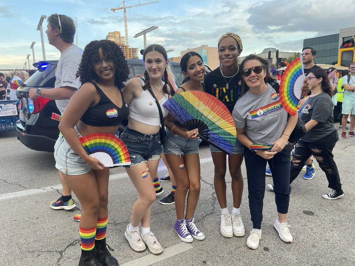 Kori Manor tweet media