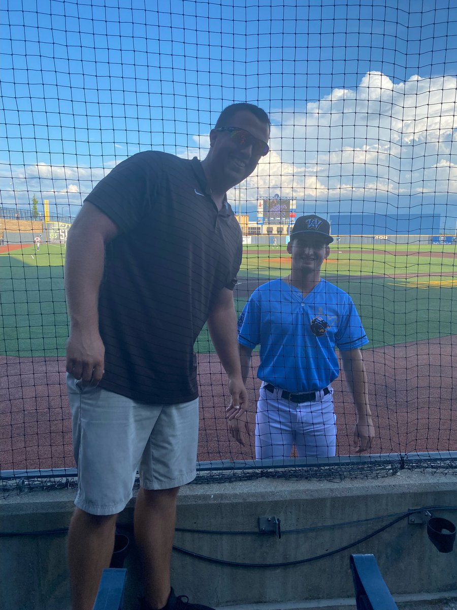 changley25's tweet image. Awesome getting to sit in the stands and watch @TurnerHill6 play in the @mlbdraftleague tonight! @EttaExpress_MC @WVBlackBears