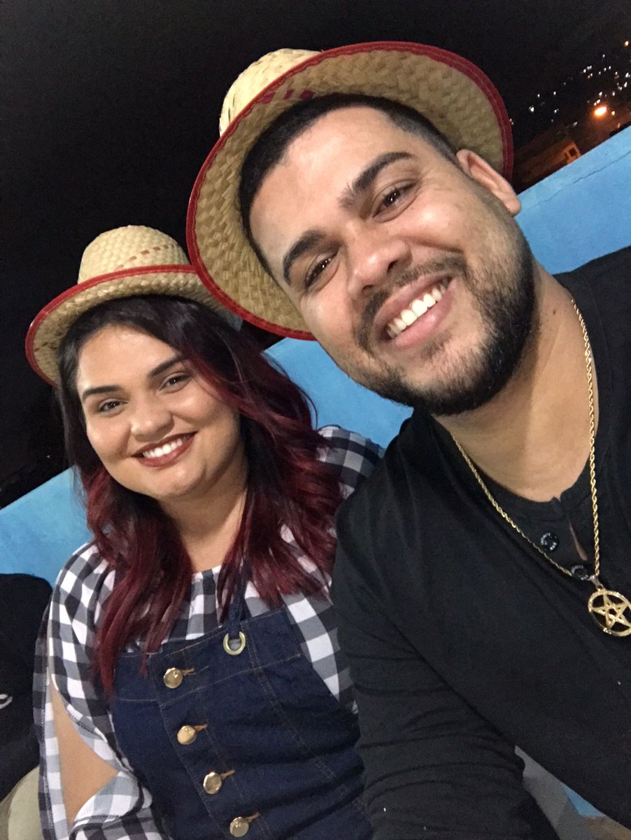 Carlos_fred343's tweet photo. Não está no mês,mais o frio pediu um Arraiá 🎉🌾 https://t.co/N0zRAtf61M