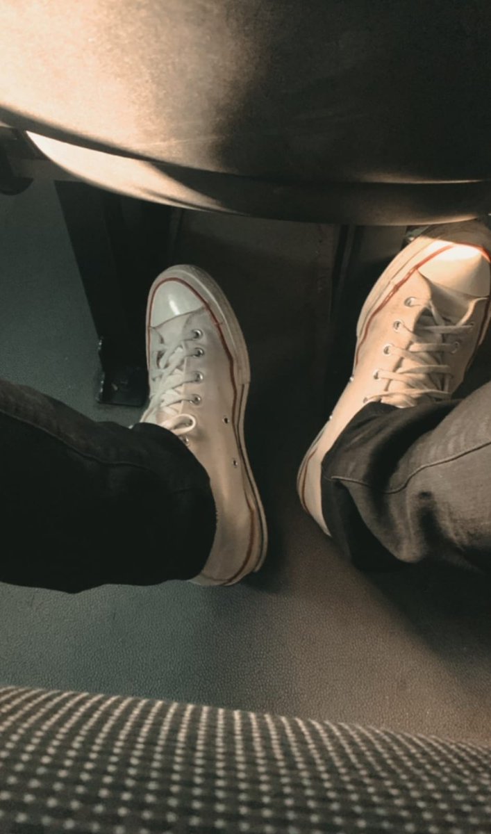 malikitsmylife_'s tweet photo. petición para que villamil suba fotos así de sus vans🙏🏽 https://t.co/gAGaFcJG88