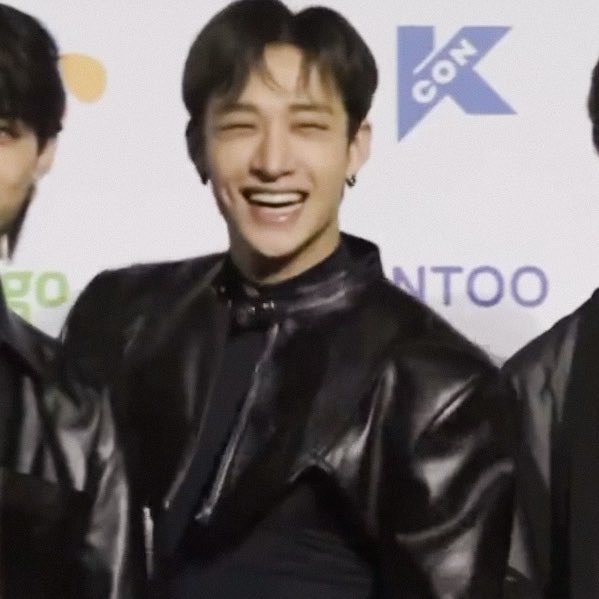 bchanarchive's tweet photo. BANG CHAN HAS THE BEST SMILE EVER https://t.co/EpU6yfQEWi