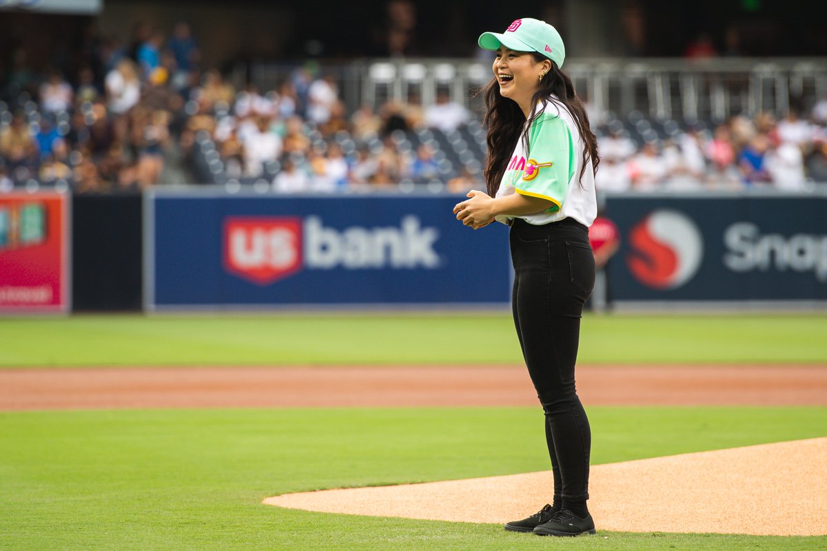 PetcoPark's tweet image. From a galaxy far, far away to Petco Park, @starwars actress Kelly Marie Tran stopped by to throw out the first pitch at tonight's @Padres game!