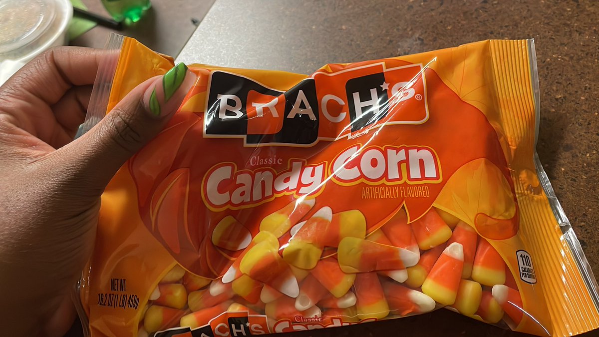 analoN_'s tweet photo. Tis the season 😋 https://t.co/1DoP2mdoYr