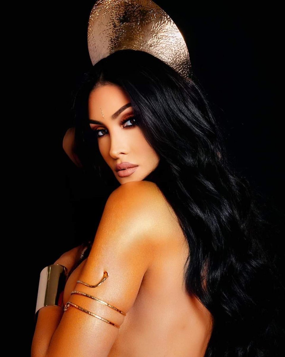 #TeamMSoifer micheille tipo como yo jamás por fuera lo que quieras pero no me igualaras.