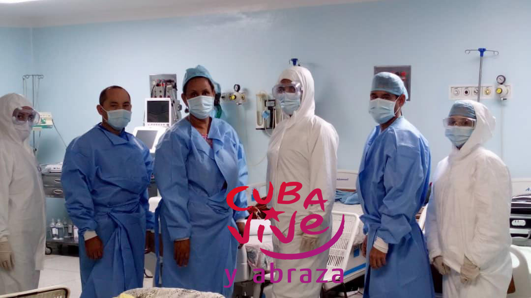Para ser médico se requiere una sensibilidad exquisita, una gran calidad humana, gran capacidad intelectual y una moral a toda prueba. Salvando vidas en las comunidades. 

#Cuba #CubaHonra #CubaPorLaPaz #CubaPorLaVida 

<a href="/DrRobertoMOjeda/">Dr. Roberto Morales Ojeda</a> <a href="/DiazCanelB/">Miguel Díaz-Canel Bermúdez</a> <a href="/PresidenciaCuba/">Presidencia Cuba 🇨🇺</a> <a href="/PartidoPCC/">Partido Comunista de Cuba</a>