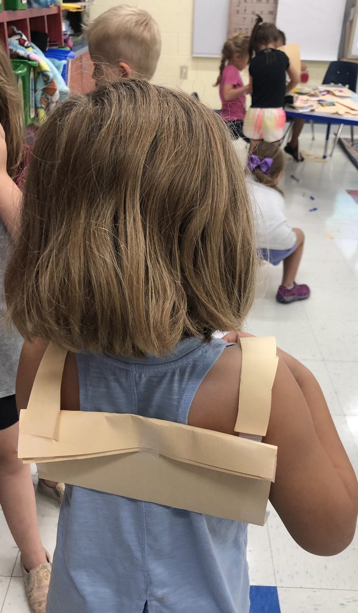 Fashion update… backpacks are 🔥 for the Fall. Kinders love to CREATE!!!