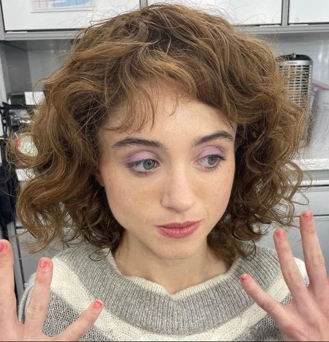 thinkernancyw's tweet image. nancy wheeler behind the scenes of season 4 &amp;lt;3