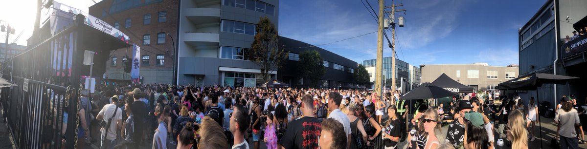 PtFry's tweet photo. Rounding out a day of awesome festivals and events popping off all over our city with @councillorwiebe and @melaniejmark in Railtown wiith #Summerlights and #monstercatcompound - #summerinVancouver @Monstercat https://t.co/SVNrtuYrX3