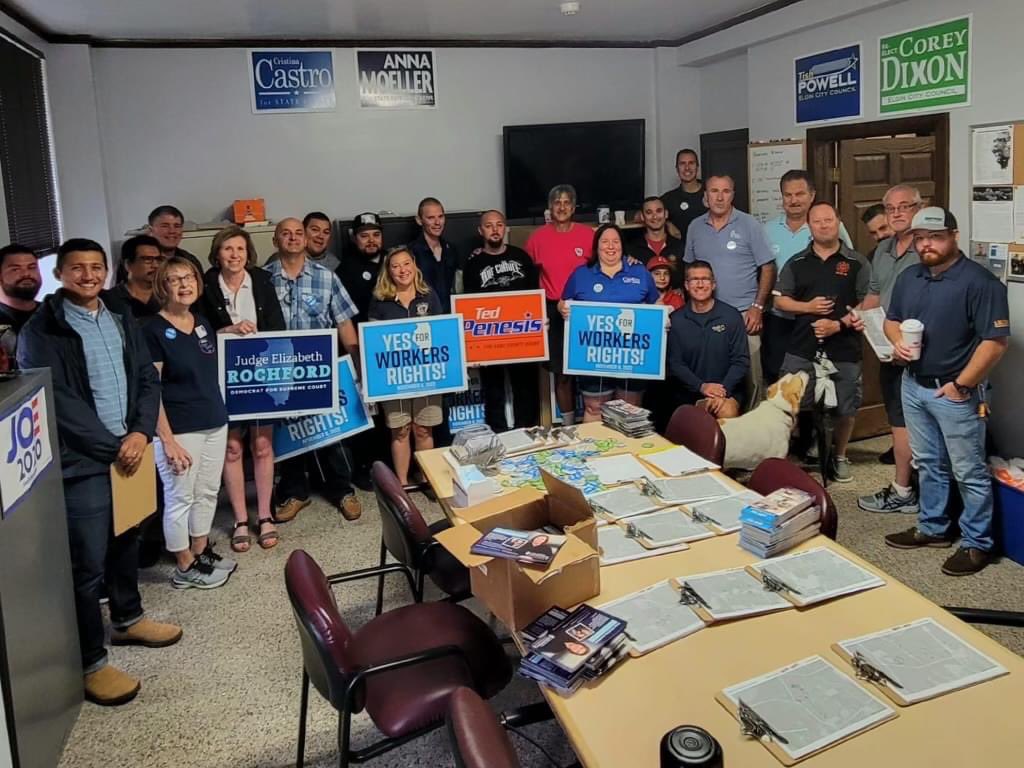RobertT32233819's tweet photo. Canvassing in Kane County for workers rights! #AFFI #local95 #workersrightsamendment https://t.co/VgeL64AV4k
