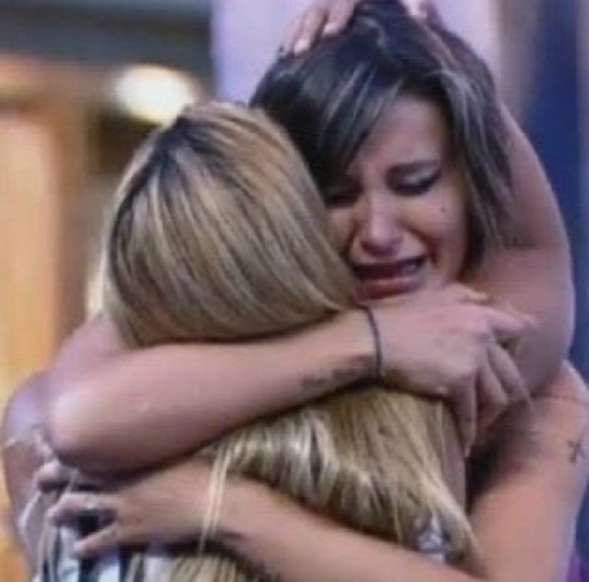 httpsturing's tweet image. desisti de frontend pois odeio css e não consigo entender essa porcaria