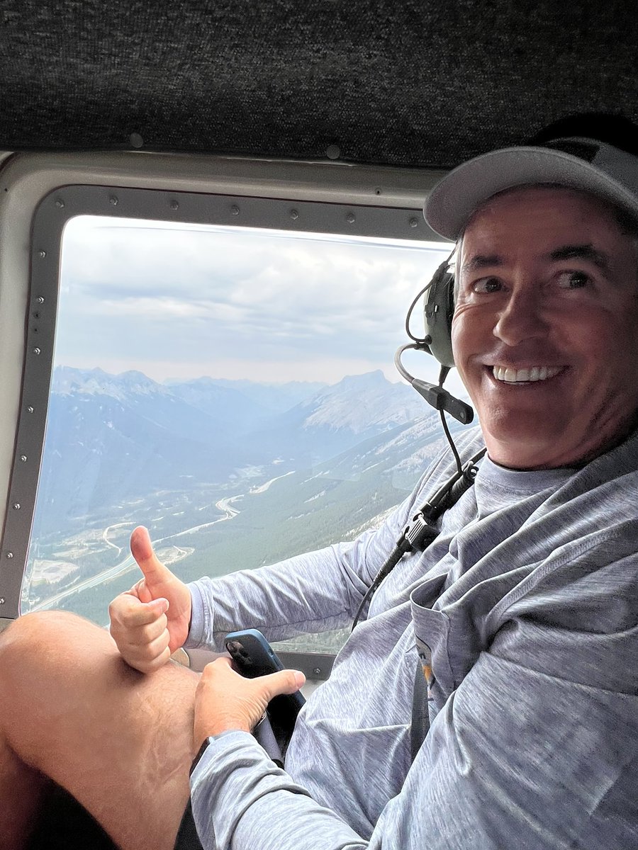 Luke_Elvy's tweet photo. Fair day. Flew over the mountains 🚁 &amp; then hiked up one. Fun to show off our backyard with friends. Highly recommend @alpineheli if you ever visit @TourismCanmore &amp; pop into @CanGOLF_Canmore &amp; see us while you’re there! https://t.co/1lTPjY5eA5
