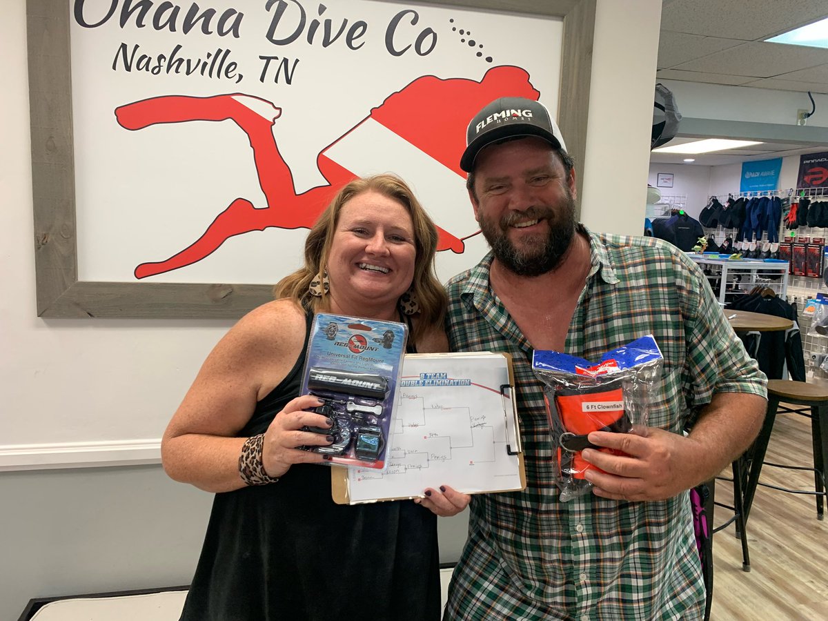 ohanadiveco's tweet photo. Tonight’s corn hole winners! https://t.co/uX8JH9qB2n