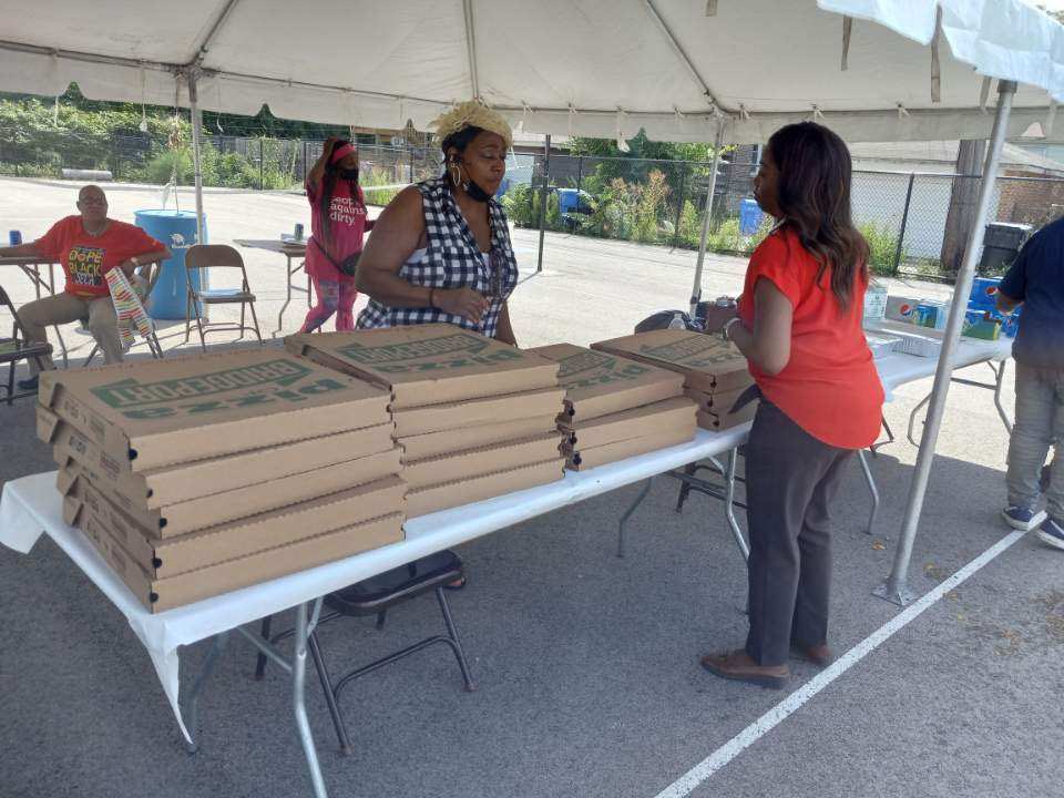 SherwoodCPS's tweet image. We had an amazing week with fantastic professional development lead by our teacher leaders and concluding with an awesome back to school bash! ❤️ We can’t wait to see all of our students Monday! #instructionalcore @CPS_Leaders @ChiPubSchools @TheFundChicago @CPSCareerReady