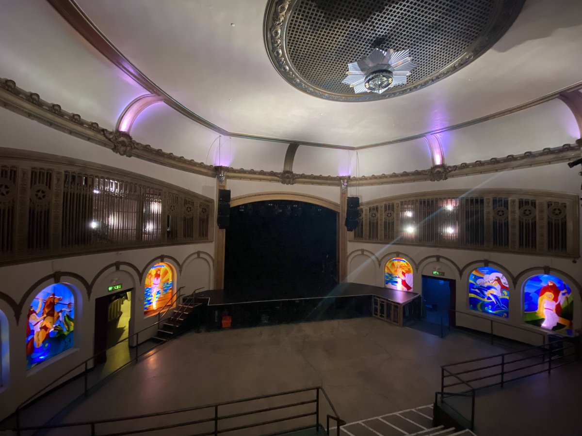 🇨🇦 band, #CrashTestDummies is playing in #Seattle tonight! 🎫

They’ll be playing at the 🔱 Neptune Theatre — a #SeattleCityLandmark which hosts a variety of events, including 💃🏿🎷dance &amp; music performances, 📽 screenings, &amp; arts education.