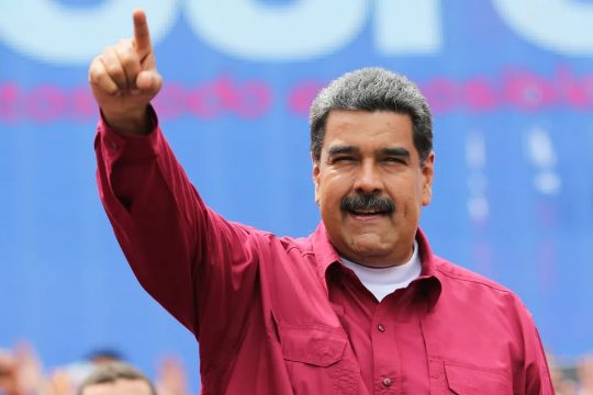 Nicolás Maduro felicita a los jefes y jefas de calle electos este sábado
bit.ly/3ABB0Yt
#OrganizarUnirSumar #PsuvPorTodaVenezuela
