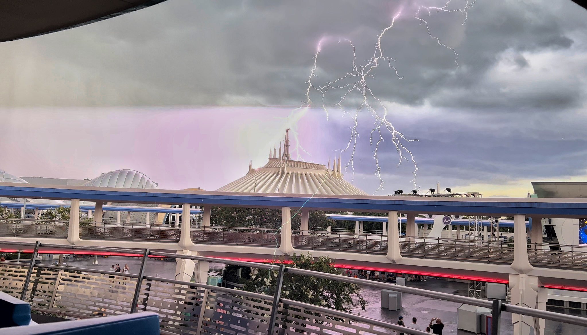 Lightning Strike at the Magic Kingdom/Scott Campbell/Twitter