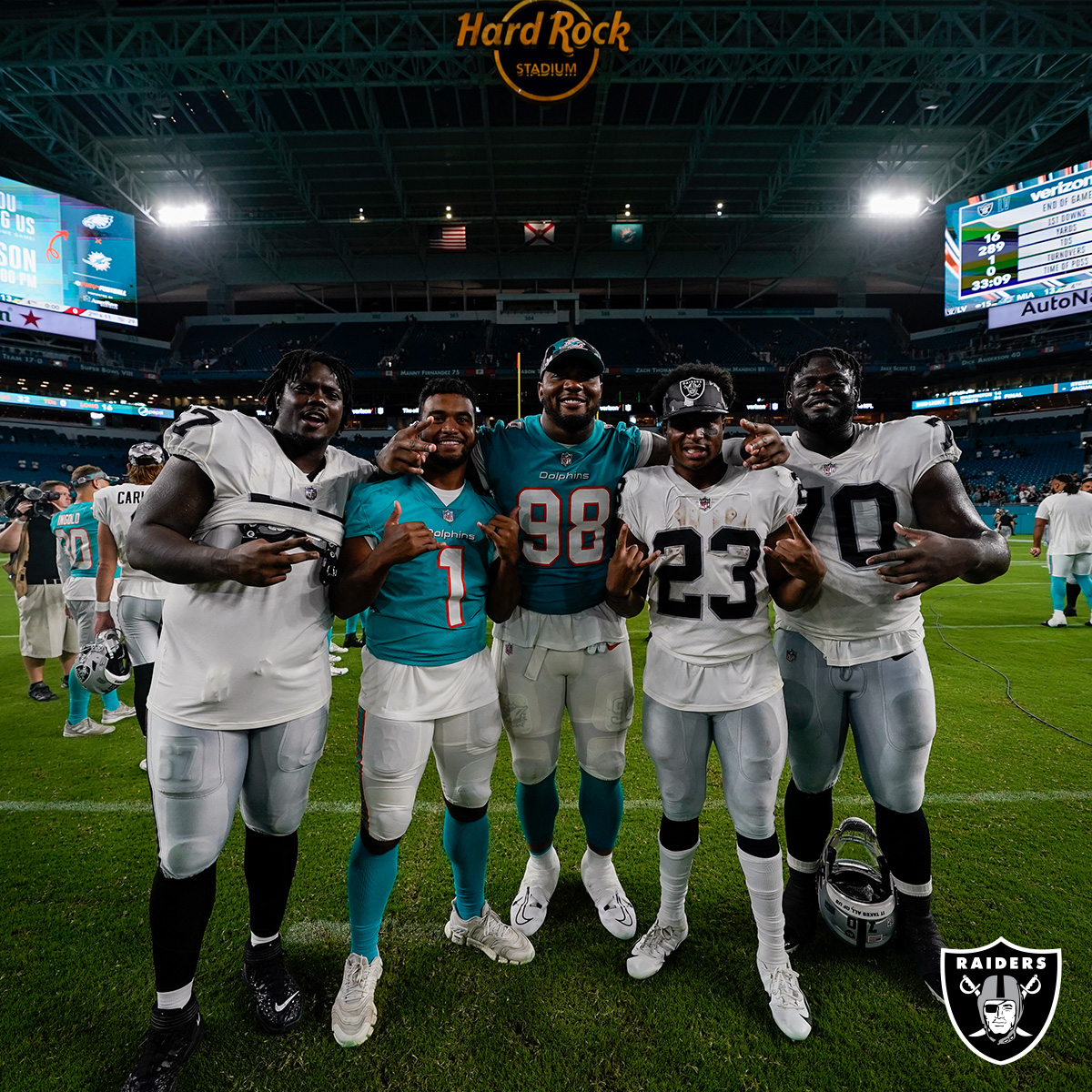 Raiders's tweet photo. Bama boys in the NFL 🐘

@AlabamaFB | #RaiderNation https://t.co/sDQMAJ1wAH