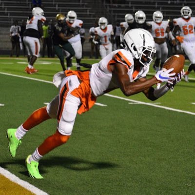 Dwight Jones Jr tweet media